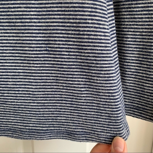 Old Navy Blue & Gray Stripe Long Sleeve Blouse Top size Medium - Picture 7 of 7